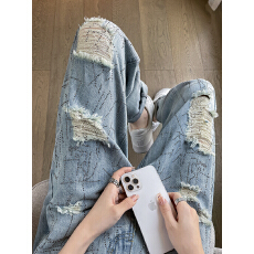 批发实拍浅蓝色破洞老爹牛仔裤女夏季薄款烫钻高腰显瘦设计感<b class='q'>哈伦裤</b>子