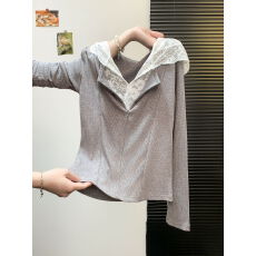 批发实拍 <b class='q'>假两件</b>拼接蕾丝连帽套头长袖t恤女显瘦修身辣妹复古灰色上衣