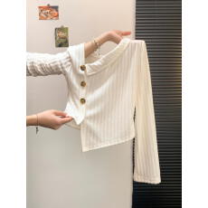 批发实拍 设计感小众斜领开襟针织T恤女<b class='q'>秋</b>韩系穿搭小个子显瘦软糯上衣