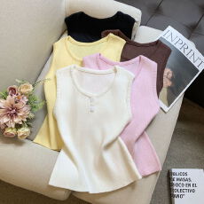 批发实拍 <b class='q'>吊带</b><b class='q'>背心</b>女修身内搭外穿<b class='q'>打底</b>衫百搭显瘦无袖上衣