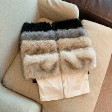 批发实拍 纯欲一字肩毛领抹胸背心女冬季款设计感前后可穿上衣