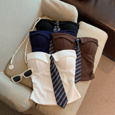 批发实拍 纯欲风翻领条纹领带一字围背心女修身显瘦固定带胸垫上衣