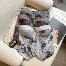 批发实拍 辣妹气质别致新款性感吊带背心女修身显瘦抹胸外穿上衣百搭