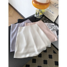 批发实拍 丝滑缎面<b class='q'>高腰</b>A字半身裙 26年春夏 安全裤内衬不规则光泽短裙