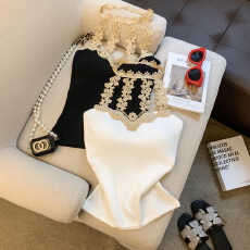 批发实拍 度假风辣妹绣花拼接挂脖吊带背心女夏季新款外搭带胸垫上衣