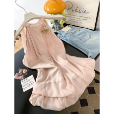 批发实拍 挂脖烫钻露肩连衣裙女早春<b class='q'>无袖</b>上衣纯欲风绝美漂亮小裙子