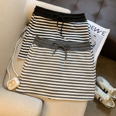 批发实拍 抽绳撞色<b class='q'>条纹</b>低腰半身裙女小个子休闲<b class='q'>短裙</b>包臀裙