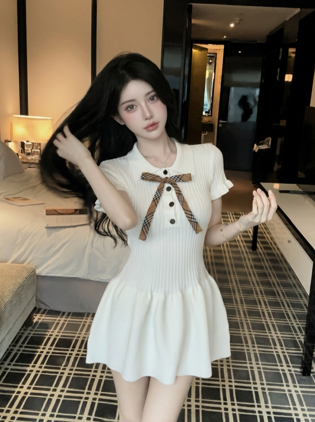 실사 작은 샤넬 스타일 POLO 칼라 허리 수축 니트 여성 드레스 여름 나비 매듭 외국 가스 고급 센스 슬림해 보이는 미니 스커트