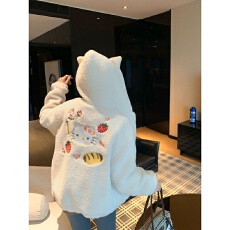 批发白色羊羔毛<b class='q'>短款</b>连帽刺绣外套女秋冬季显瘦韩系氛围感上衣