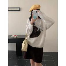 批发2026年秋冬季新款复古豹纹草莓圆领毛衣女装减龄慵懒风软糯<b class='q'>针织衫</b>