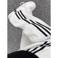 批发白灰色条纹卫裤<b class='q'>女</b>阔腿直筒裤休闲宽松运动裤