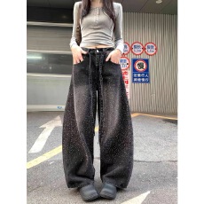 批发美式复古重工满天星<b class='q'>烫钻</b><b class='q'>牛仔裤</b>女2026春秋宽松阔腿弯刀拖地裤