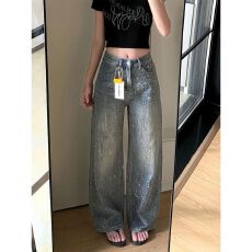 批发满天星<b class='q'>烫钻</b><b class='q'>牛仔裤</b>秋季设计高腰显瘦辣妹宽松直筒拖地长裤