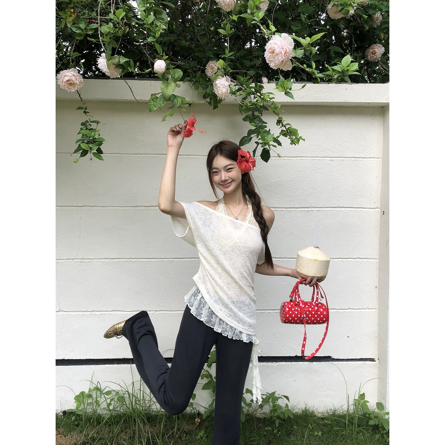 원본 원단 자외선 차단 블라우스 여성 여름 반팔 티셔츠 오프숄더 비스듬한 어깨 의류 행침 목 인사이드 가져 가라. 투피스 세트