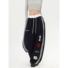 批发美式复古刺绣休闲运动裤女春<b class='q'>秋</b>款直筒阔腿裤宽松垂感拖地长裤潮