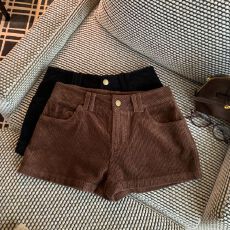 批发复古灯芯绒卡其色休闲<b class='q'>短裤</b>子女秋季新款一粒扣<b class='q'>高腰</b>显瘦咖色阔腿裤
