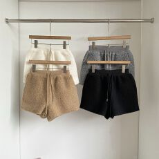 批发580克绒料 羊羔毛休闲裤女<b class='q'>秋</b>冬抽绳显瘦裤子高腰直筒短裤a字热裤