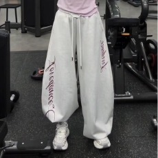 批发美式街头爵士舞运动<b class='q'>裤</b>女春秋新款字母印花宽松直筒<b class='q'>嘻哈</b>卫<b class='q'>裤</b>