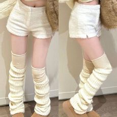 批发580克原版面料 黑色毛呢休闲短<b class='q'>裤</b>女冬季靴<b class='q'>裤</b>直筒<b class='q'>裤</b>高腰包臀<b class='q'>裤</b>子