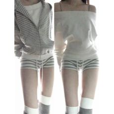 批发美式辣妹纯欲条纹运动<b class='q'>短裤</b>女夏季2026新款紧身低腰包臀热裤子