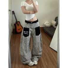 批发美式复古豹纹贴布口袋<b class='q'>牛仔裤</b>男女宽松街头阔腿弯刀休闲长裤
