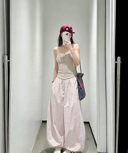 좋은 품질 송 비 제나라 같은 단락 핑크색 스트라이프 넓은 다리 운동 바지 여성 여름 루즈핏 슬림해 보이는 도루 센스 속도 건조한 바지