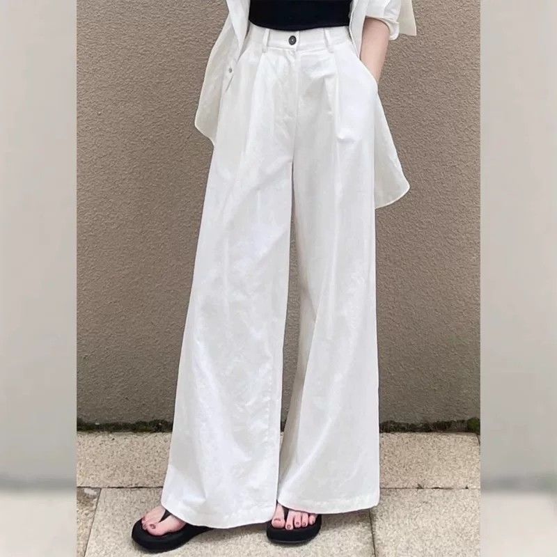 화이트 와이드 레그 팬츠 2026 여름 새로운 배 모양 몸 올해 인기 폭발 디자인 센스 루즈핏 스트레이트 팬츠 여성