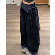 批发藏青色格纹屁帘裤女春秋2026新款裤子宽松bf慵懒风高腰窄版弯刀裤