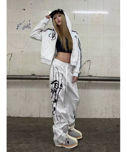 아메리칸 거리 알파벳 프린트 펌프 로프 회색 웨이 바지 여성 루즈핏 모통이 칼 바지 웃음 하 재즈 댄스 바지