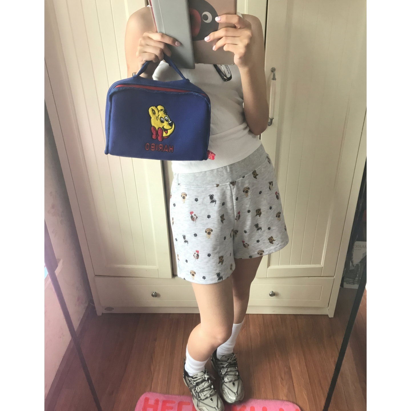 광저우 원단 전체 인쇄 완제품 320 그램 공기 면 재미있는 만화 강아지 여름 반바지 웨이 바지