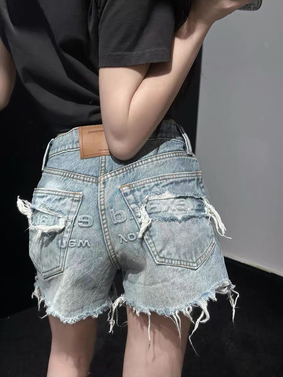 왕 알파벳 핫걸 찢어진 부분 데님 반바지 디자인 센스 깨진 측면 워시 물 마 오래된 핫 바지