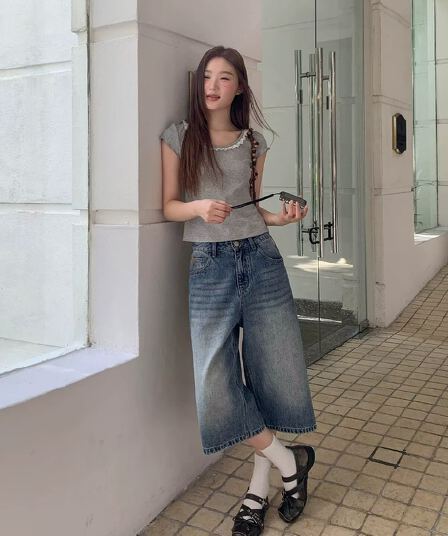 여름 새로운 높음 거리 레트로 워싱 스트레이트 청바지 여성 디자인 센스 루즈핏 도루 센스 하이웨이스트 넓은 다리 7부 바지