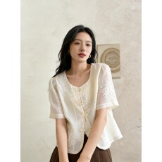 批发2026新款夏新款百搭显瘦减龄<b class='q'>小衫</b>上衣女时尚国风刺绣提花盘扣衬衣