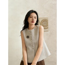 批发新中式2026春秋<b class='q'>新款</b>气质高级感灰色西装马夹外搭上衣设计感小众洋