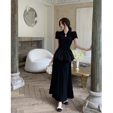 批发实拍<b class='q'>大码</b>黑色新中式短袖连衣裙新款收腰显瘦长裙夏季