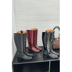 批发秋冬款<b class='q'>简约</b>不过膝长靴女