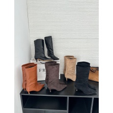 秋冬季新款百搭简约尖头中筒女靴