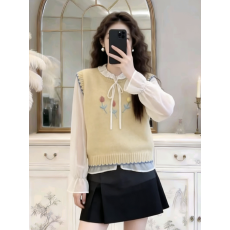 批发无袖短款针织衫女2025秋季新款短款显瘦休闲背心毛衣马甲