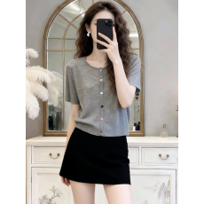 批发薄款超好看<b class='q'>针织衫</b>女2026新款夏季小个子显瘦百搭miu里miu气上衣