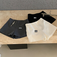 批发法式<b class='q'>西装</b>短裤女高级感小个子气质直筒显瘦休闲裤子