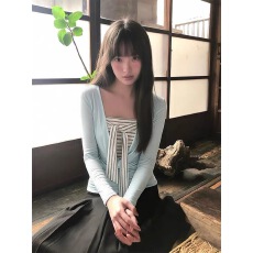 批发蓝色防晒<b class='q'>罩衫</b>长袖t恤女夏季设计感条纹抹胸背心两件套上衣