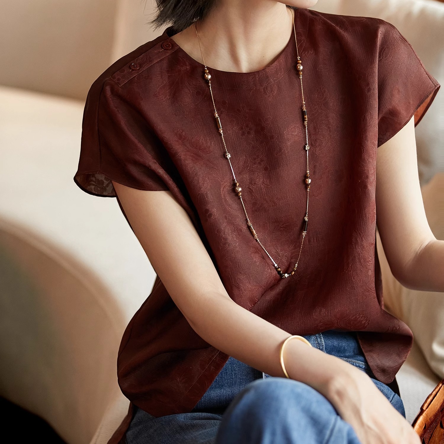 빨간색 가스 사람들을 키우기 느슨함 있음 스타일 22mm 실크 구멍 딜 원색 붉은 구름 실 표지 어깨 의류 여름 새로운