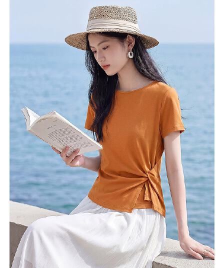 여름 캐주얼 주황색 반팔 티셔츠 여성 2026 새로운 불규칙 몸매 가꾸기 슬림해 보이는 통기성 프로 피부 편안함 맨위