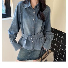 批发复古<b class='q'>牛仔</b><b class='q'>衬衫</b><b class='q'>女</b>收腰上衣<b class='q'>女</b>2026早春设计感腰带显瘦洋气休闲外套
