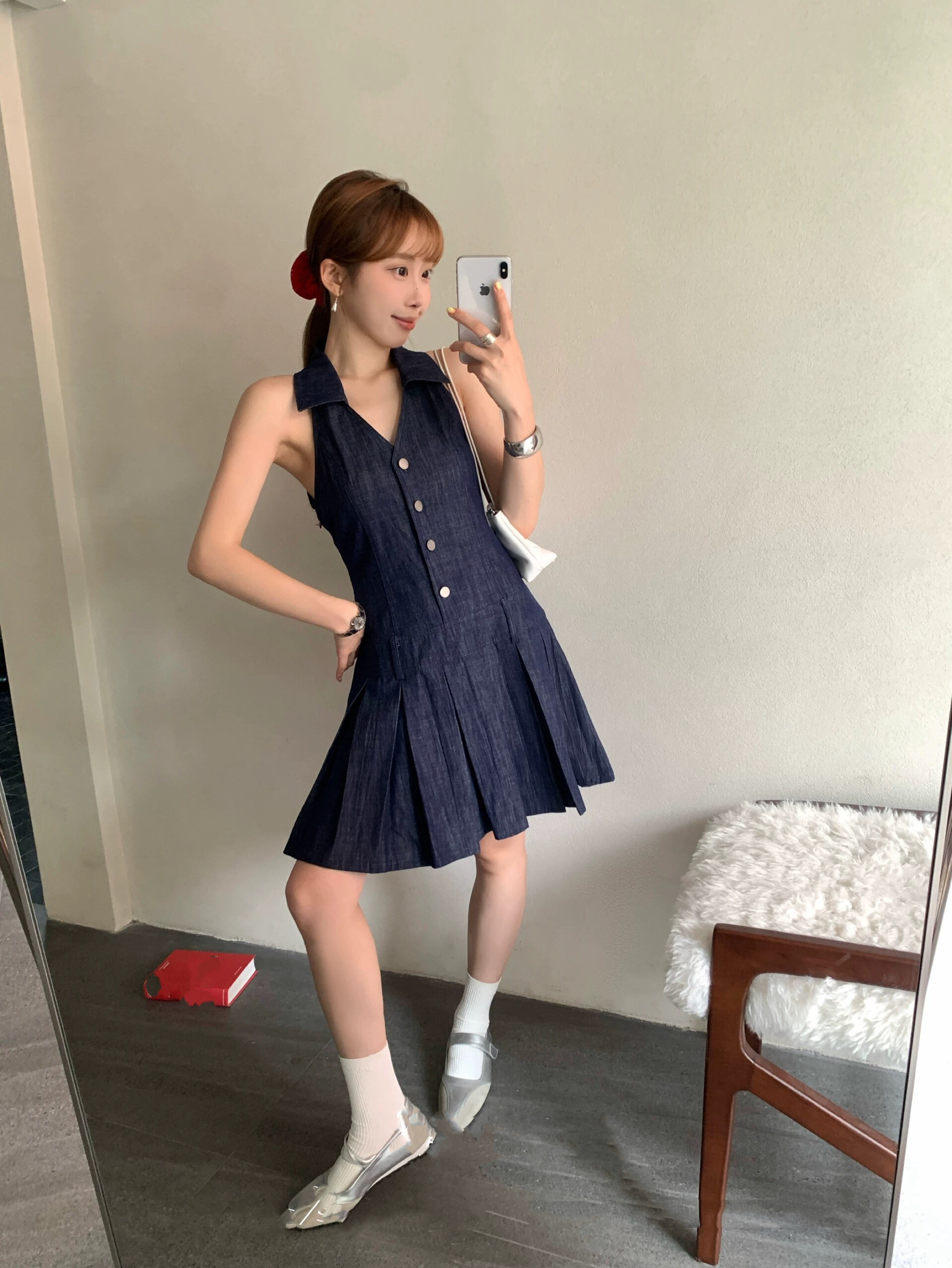 누락 된 면 소재 데님 스커트 고급 센스 다용도 슬림해 보이는 행침 목 민소매 드레스 미니멀리즘 레트로 프랑스식 플리츠 스커트