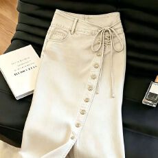 批发米白色排扣开叉绑带牛仔半身裙女夏季新款显瘦百搭时尚a字裙半裙