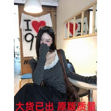 批发红人馆长袖打底衫<b class='q'>女</b>2025新款早秋黑色条纹<b class='q'>t</b><b class='q'>恤</b>蕾丝修身设计感上衣