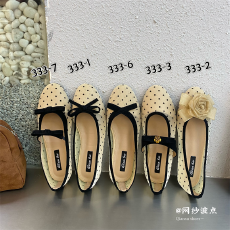 批发平底单鞋女2026新款<b class='q'>夏</b>季绝美网面波点圆头浅口晚晚鞋