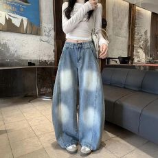 批发韩版美式慵懒ins<b class='q'>个性</b>阔腿牛仔裤宽松显瘦<b class='q'>时尚</b>弯刀阔腿拖地牛仔裤