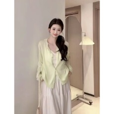 批发多巴胺绿色冰丝针织开衫女<b class='q'>夏</b>季度假风薄款防晒外搭罩衫竹节麻上衣